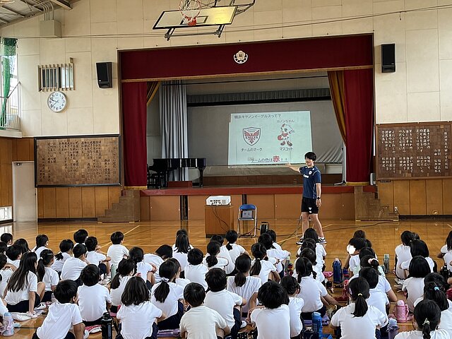 横浜市立杉田小学校にてタグラグビー教室を開催しました